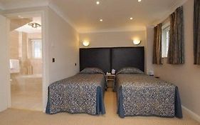 Barn Hotel London Ruislip
